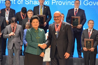 Abu-Ghazaleh Receives Individual Performance Excellence Award from Confucius Institute Headquarters/China